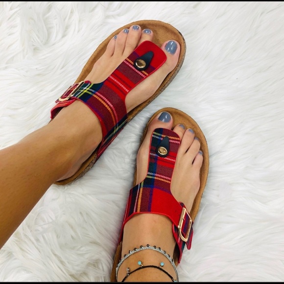 NWOT Brand New Red Flannel Sandals - Picture 4 of 4
